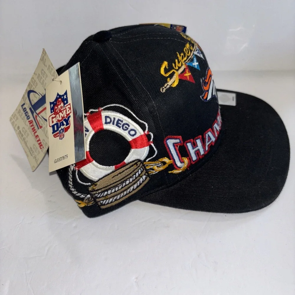 Denver Broncos Super Bowl XXXII Logo Athletic Snapback Locker Room Hat Damaged